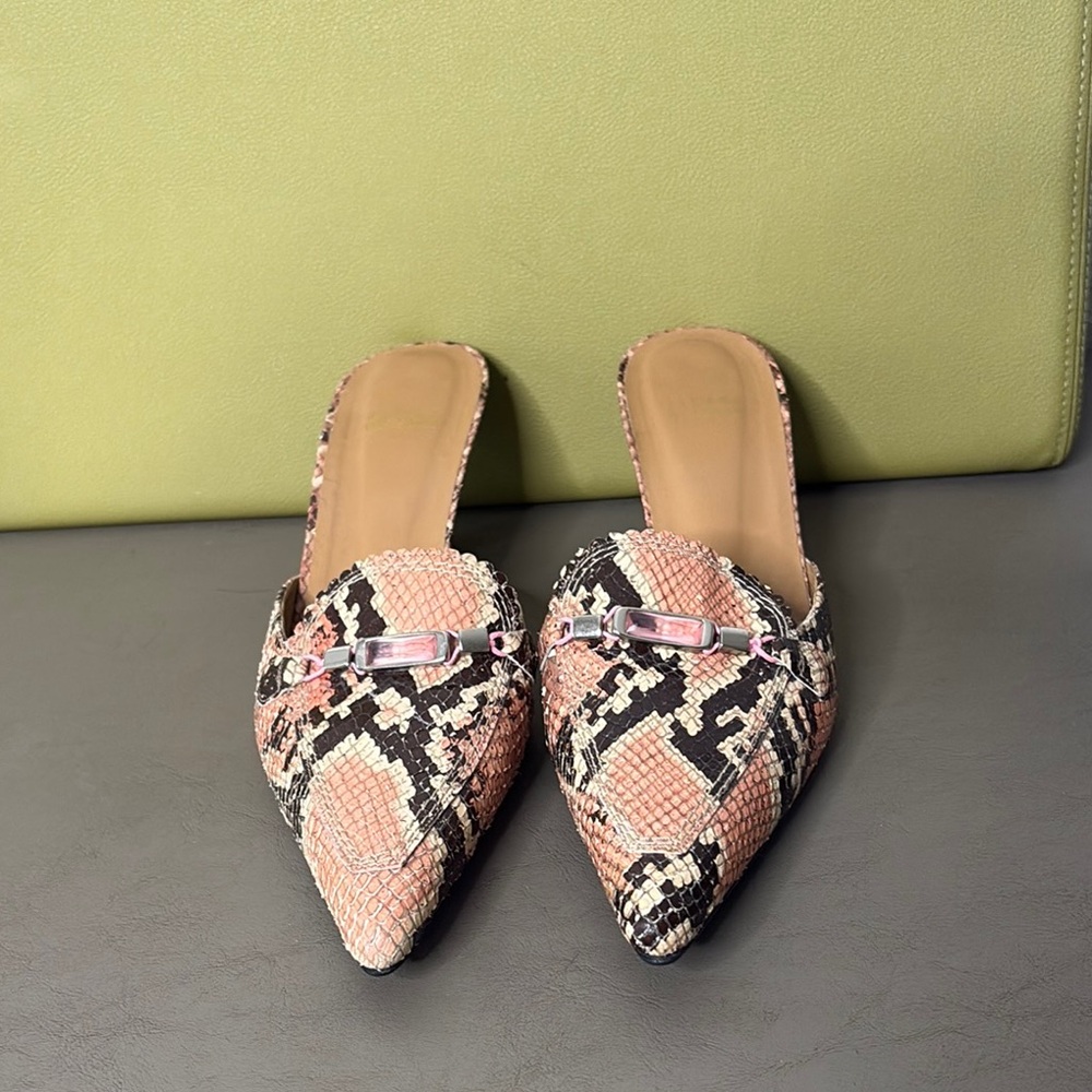 Stewart Weitzman Croco Slip on heels